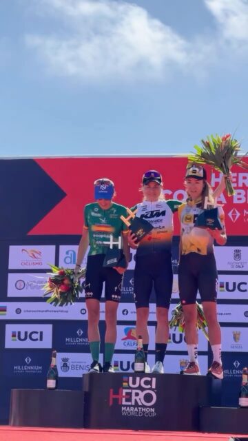 🚴 Calp y Benissa se han unido hoy para acoger a una de las mejores pruebas del mundo de ciclismo. La @heroucimarathonworldcup ha brillado a lo largo de los 82km recorridos por toda la comarca de la Marina Alta.
Enhorabuena!
——
🚴 Calp i Benissa s’han unit hui per acollir una de les millors proves del món de ciclisme. La @heroucimarathonworldcup ha brillat al llarg dels 82km recorreguts per tota la comarca de la Marina Alta.
Enhorabona!