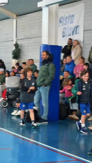 🏀 Hui ha tingut lloc una concentració prebenjamí de la @xarxaesportivamarinaalta amb la participació de gran part de la comarca! Benissa, Ondara, Paidos Dénia, Joventut Xàbia, Pego, Teulada, Pedreguer i Calp.
Construïm comarca, gràcies per vindre!💪🏽💚