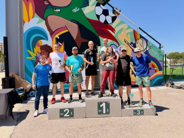 🎾 Durant el dia d’ahir dissabte va tindre lloc la Fase Final de la I Lliga Comarcal de Frontenis. La fase va tindre lloc al Frontó de Calp i a més, vam ser guanyadors per davant de la resta de la comarca.

Enhorabona!

——
🎾 Durante el día de ayer sábado tuvo lugar la Fase Final de la I Liga Comarcal de Frontenis. La fase tuvo lugar en el Frontón de Calp y además, fuimos ganadores por delante del resto de la comarca.

¡Enhorabuena!