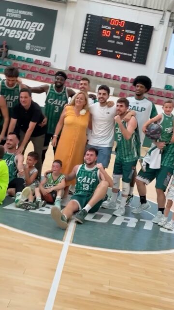 🏀🔥 ¡EL @cbifachcalpe, A LA FINAL FOUR DE ASCENSO! 🔥🏀

El CB Ifach Calpe sigue haciendo historia y se clasifica para la Final Four de ascenso, con un objetivo muy claro: luchar por el título de liga y seguir soñando a lo grande 💪💚

Además, la Final Four se disputará en casa, en Calp, los días sábado 30 y domingo 31. ¡Una cita clave para llenar la grada y empujar al equipo hacia el campeonato! 🙌🏽🔥

¡Os esperamos a todos y todas para animar a nuestro equipo en un fin de semana que promete emociones fuertes! 💥🏀

——
🏀🔥 EL CB IFACH CALP, A LA FINAL FOUR D’ASCENS! 🔥🏀

El CB Ifach Calp continua fent història i es classifica per a la Final Four d’ascens, amb un objectiu molt clar: lluitar pel títol de lliga i continuar somiant en gran 💪💚

A més, la Final Four es disputarà a casa, a Calp, els dies dissabte 30 i diumenge 31. Una cita clau per a omplir la grada i espentar l’equip cap al campionat! 🙌🏽🔥

Vos esperem a tots i totes per animar al nostre equip en un cap de setmana que promet emocions fortes! 💥🏀